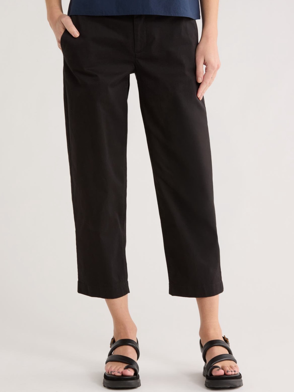 New Vince Washed Crop Chino Pants In Black